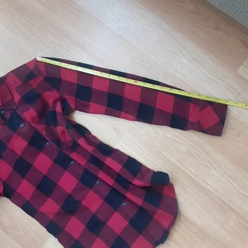 💥HOST PICK💥Aritzia TNA Flannel shirt, Cottage core Granola girl - Picture 8 of 15